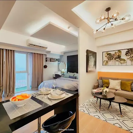 One Bedroom Unit With Venice Canal View