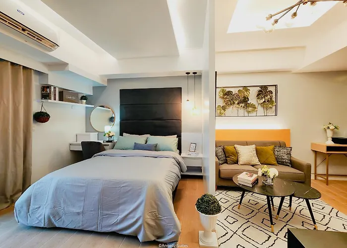 One Bedroom Unit With Venice Canal View