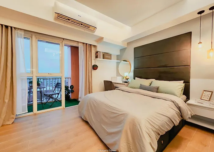 One Bedroom Unit With Venice Canal View Aparthotel Manila