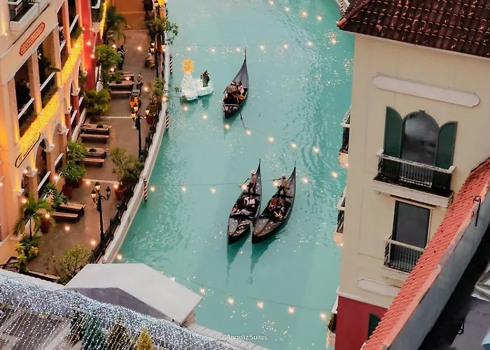 One Bedroom Unit With Venice Canal View Manila