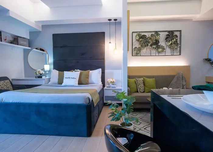 One Bedroom Unit With Venice Canal View Aparthotel