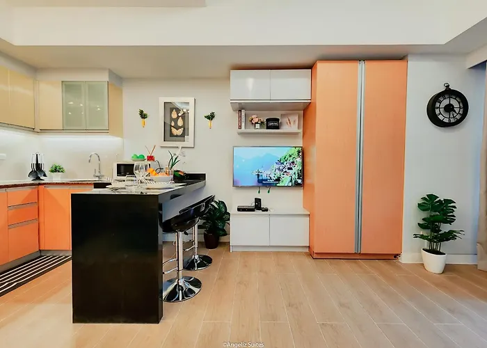 One Bedroom Unit With Venice Canal View Aparthotel