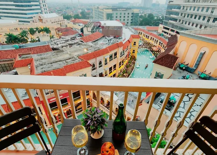 One Bedroom Unit With Venice Canal View Manila